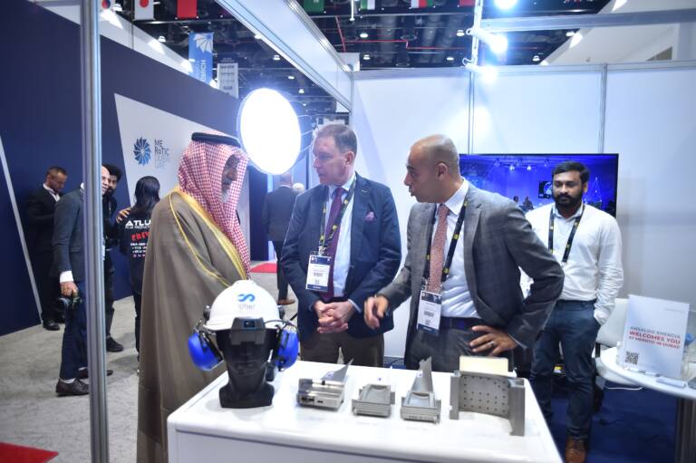 MAINTENANCE MANAGERS & ENGINEERS